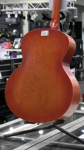 Godin Guitars - G51496 2